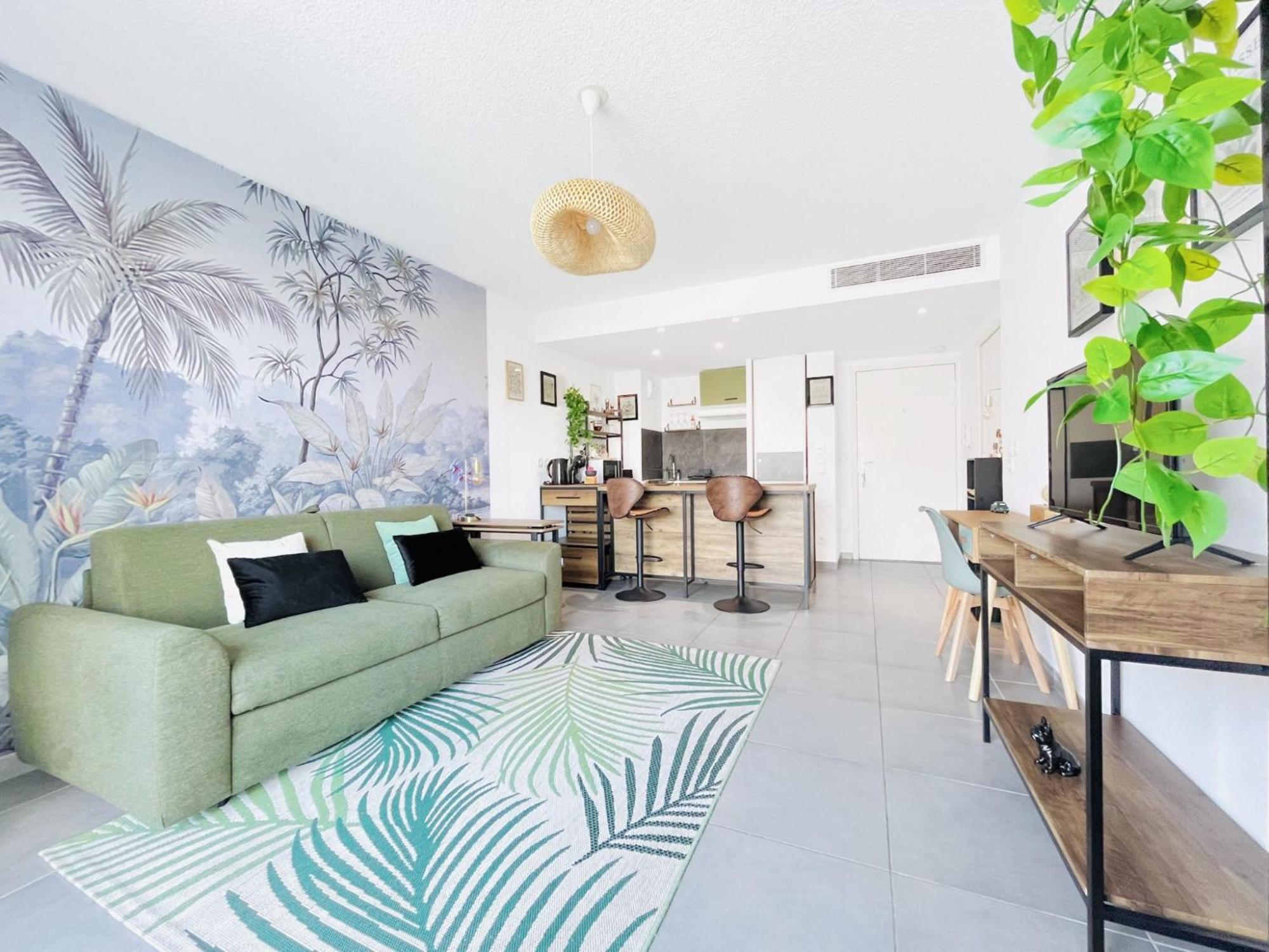 Le Tropic - Terrasse Centre * Cannes